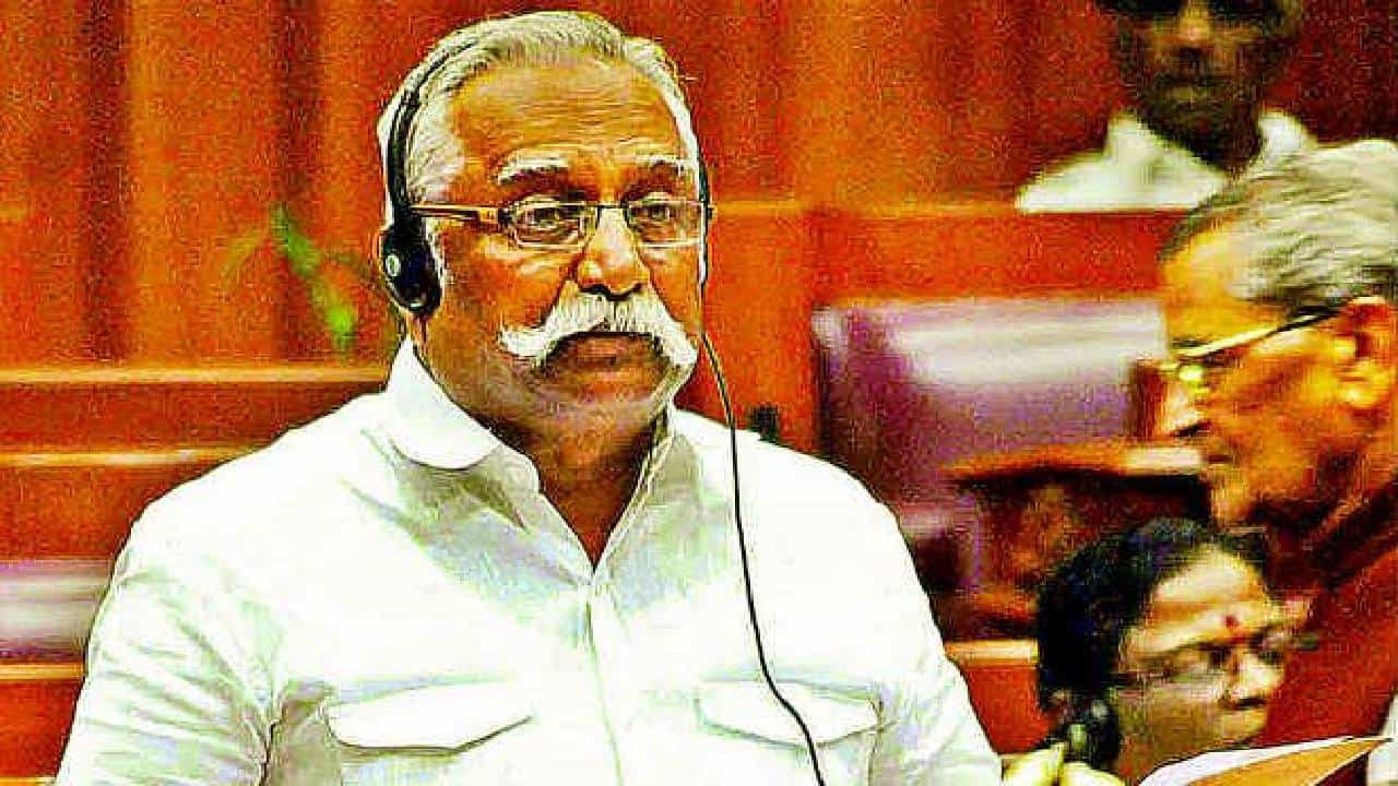 ವಾಯವ್ಯ ಶಿಕ್ಷಕರ ಕ್ಷೇತ್ರದ ಕಾಂಗ್ರೆಸ್ ಅಭ್ಯರ್ಥಿ ಪ್ರಕಾಶ್ ಹುಕ್ಕೇರಿಗೆ ಜಯ; ಬಿಜೆಪಿ ಅಭ್ಯರ್ಥಿ ಅರುಣ್ ಶಹಾಪುರಗೆ ಸೋಲು ವಾಯವ್ಯ ಶಿಕ್ಷಕರ ಕ್ಷೇತ್ರದ ಕಾಂಗ್ರೆಸ್ ಅಭ್ಯರ್ಥಿ ಪ್ರಕಾಶ್ ಹುಕ್ಕೇರಿಗೆ ಜಯ; ಬಿಜೆಪಿ ಅಭ್ಯರ್ಥಿ ಅರುಣ್ ಶಹಾಪುರಗೆ ಸೋಲು