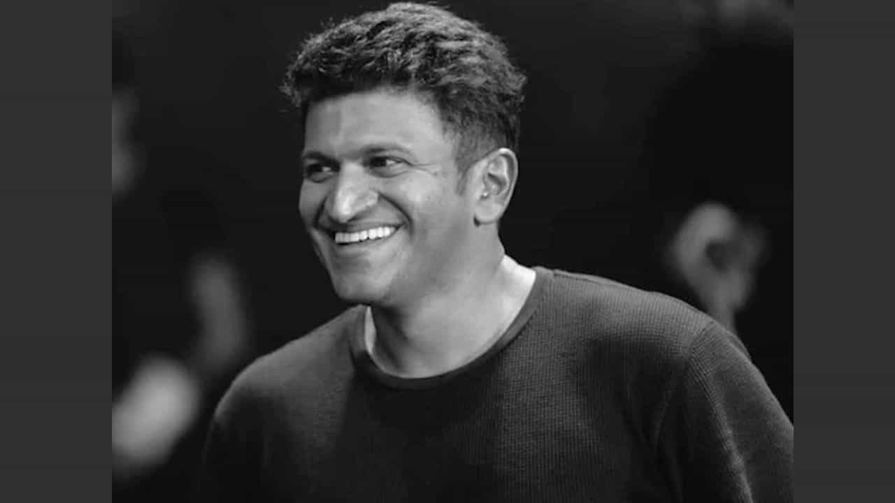 ಬಾಗಲಕೋಟೆಯಲ್ಲಿ ಅಪ್ಪು ಅಭಿಮಾನಿ ಬಳಗದಿಂದ ನೇತ್ರದಾನ ಅಭಿಯಾನ; ಒಂದೇ ದಿನ ನೂರಕ್ಕೂ ಹೆಚ್ಚು ಜನರಿಂದ ಸಹಿ ಬಾಗಲಕೋಟೆಯಲ್ಲಿ ಅಪ್ಪು ಅಭಿಮಾನಿ ಬಳಗದಿಂದ ನೇತ್ರದಾನ ಅಭಿಯಾನ; ಒಂದೇ ದಿನ ನೂರಕ್ಕೂ ಹೆಚ್ಚು ಜನರಿಂದ ಸಹಿ