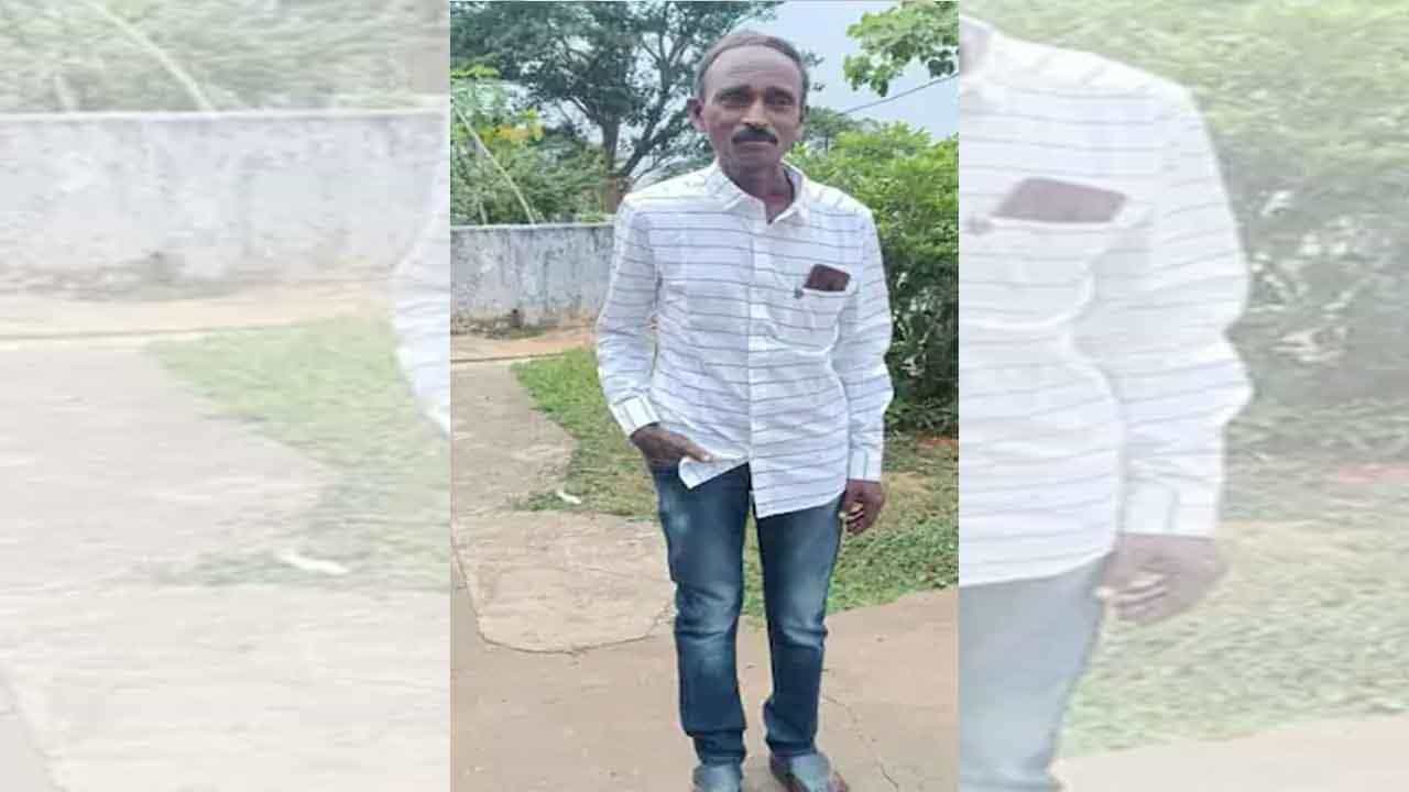 ಸರ್ಕಾರಿ ಕೆಲಸ ಸಿಗಲು ಕಾದಿದ್ದು ಬರೋಬ್ಬರಿ 24 ವರ್ಷ; ಅಂತೂ 57ರ ಹರೆಯದಲ್ಲಿ ಶಿಕ್ಷಕರ ನೇಮಕಾತಿ ಆದೇಶ ಬಂತು ಸರ್ಕಾರಿ ಕೆಲಸ ಸಿಗಲು ಕಾದಿದ್ದು ಬರೋಬ್ಬರಿ 24 ವರ್ಷ; ಅಂತೂ 57ರ ಹರೆಯದಲ್ಲಿ ಶಿಕ್ಷಕರ ನೇಮಕಾತಿ ಆದೇಶ ಬಂತು