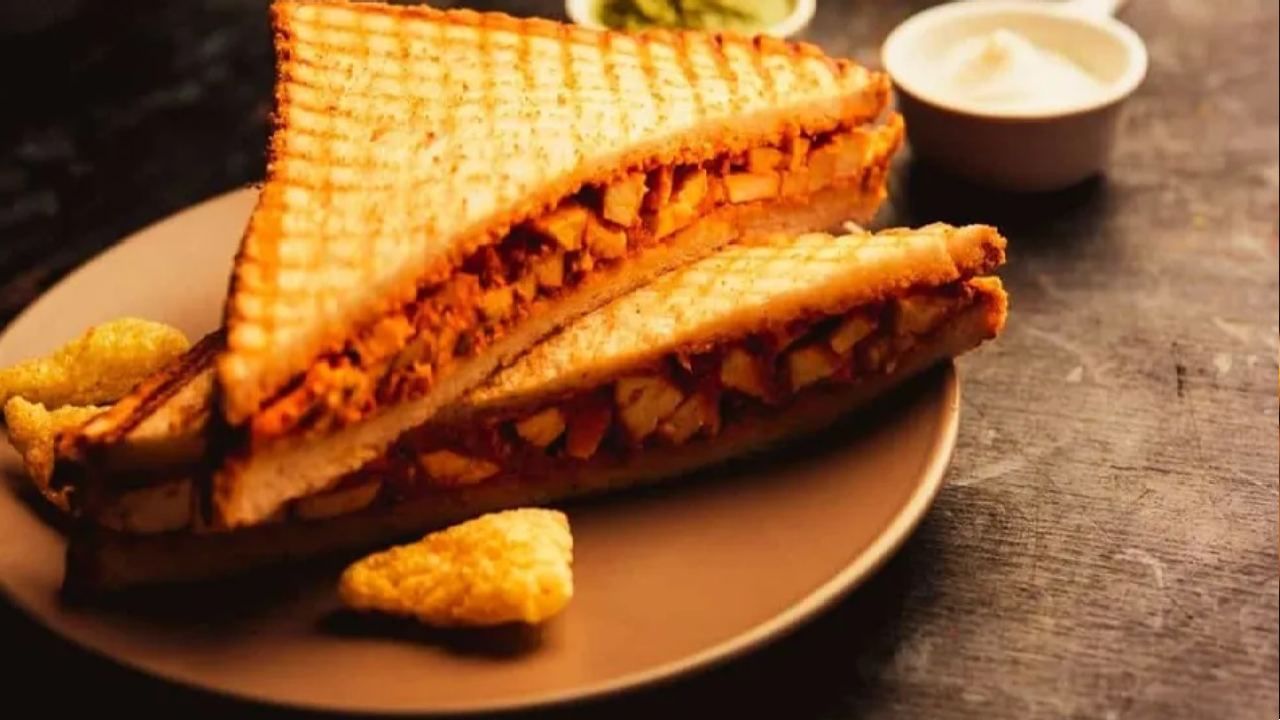 What A Sandwich success story: 29 ರೂಪಾಯಿಗೆ ಸ್ಯಾಂಡ್​ವಿಚ್​ ಮಾರುತ್ತಿದ್ದಾರೆ ಈ ಎಂಬಿಎ ಪದವೀಧರ