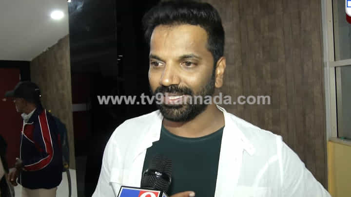 ‘ಐದು ವರ್ಷಗಳ ಪ್ರಯಾಣಕ್ಕೆ ಈಗ ನೆಮ್ಮದಿ ಸಿಕ್ಕಿದೆ’; ನಟ ಸತೀಶ್ ನೀನಾಸಂ ‘ಐದು ವರ್ಷಗಳ ಪ್ರಯಾಣಕ್ಕೆ ಈಗ ನೆಮ್ಮದಿ ಸಿಕ್ಕಿದೆ’; ನಟ ಸತೀಶ್ ನೀನಾಸಂ