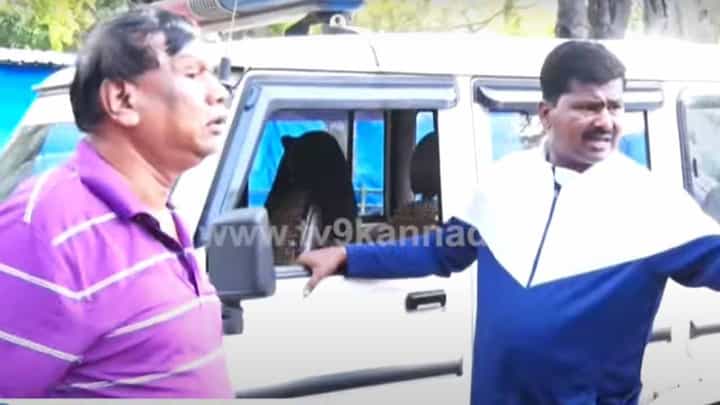 ಈ ಯಜಮಾನರು ಪೋಲಿಸರನ್ನು ಕರೆಸಿ ನಂತರ ಅವರನ್ನೇ ದಬಾಯಿಸಿದರು! ಈ ಯಜಮಾನರು ಪೋಲಿಸರನ್ನು ಕರೆಸಿ ನಂತರ ಅವರನ್ನೇ ದಬಾಯಿಸಿದರು!