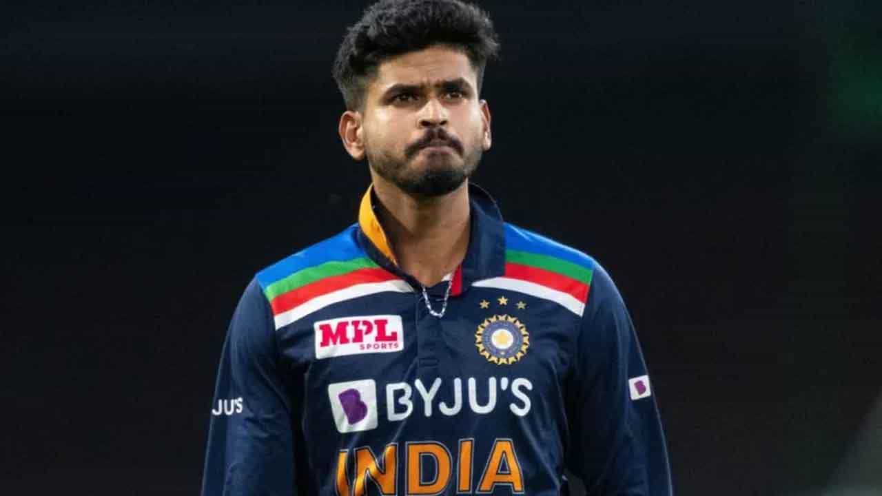 IND vs SA: ಶ್ರೇಯಸ್ ಅಯ್ಯರ್ ಮಾಡಿದ ತಪ್ಪಿಗೆ ಸೋಲಿನ ಬೆಲೆ ತೆತ್ತ ಟೀಂ ಇಂಡಿಯಾ..! IND vs SA: ಶ್ರೇಯಸ್ ಅಯ್ಯರ್ ಮಾಡಿದ ತಪ್ಪಿಗೆ ಸೋಲಿನ ಬೆಲೆ ತೆತ್ತ ಟೀಂ ಇಂಡಿಯಾ..!