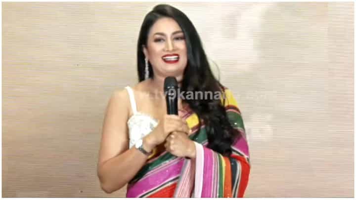 Shwetha Srivatsav: ಮದ್ವೆ ನಂತರ ಚಿತ್ರರಂಗಕ್ಕೆ ಬಂದು ಶ್ವೇತಾ ಶ್ರೀವಾತ್ಸವ್ ಎದುರಿಸಿದ ಚಾಲೆಂಜ್ ಏನು? ಇಲ್ಲಿದೆ ಓಪನ್ ಟಾಕ್ Shwetha Srivatsav: ಮದ್ವೆ ನಂತರ ಚಿತ್ರರಂಗಕ್ಕೆ ಬಂದು ಶ್ವೇತಾ ಶ್ರೀವಾತ್ಸವ್ ಎದುರಿಸಿದ ಚಾಲೆಂಜ್ ಏನು? ಇಲ್ಲಿದೆ ಓಪನ್ ಟಾಕ್