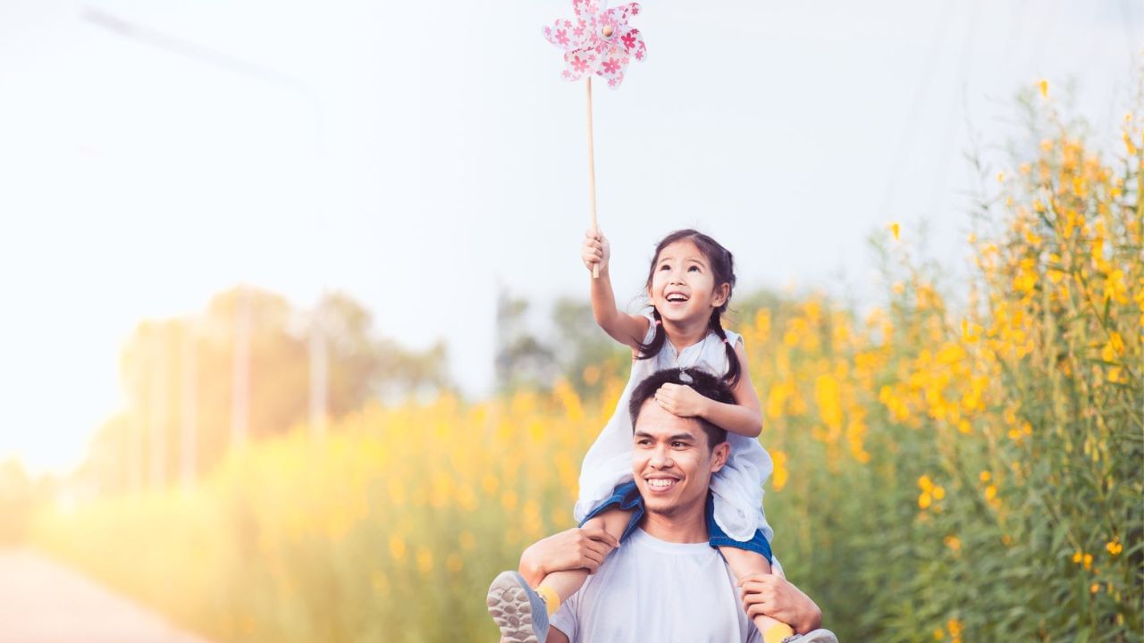 Father’s Day 2022: ಎಲ್ಲ ಕೊಡಿಸುವ ಸಾಹುಕಾರ ಅಪ್ಪ                    