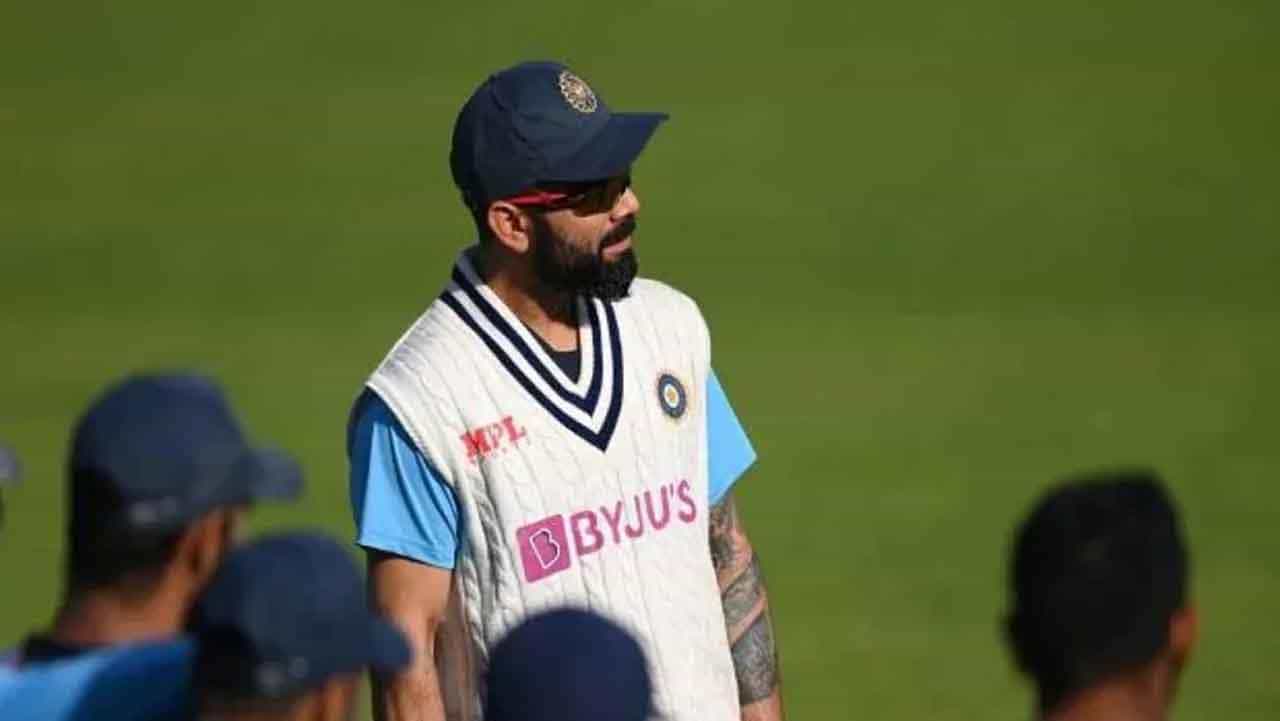 Virat Kohli Covid-19: ಮಾಲ್ಡೀವ್ಸ್ಗೆ ತೆರಳಿದ್ದ ವಿರಾಟ್ ಕೊಹ್ಲಿಗೆ ಕೊರೊನಾ ಪಾಸಿಟಿವ್..! Virat Kohli Covid-19: ಮಾಲ್ಡೀವ್ಸ್ಗೆ ತೆರಳಿದ್ದ ವಿರಾಟ್ ಕೊಹ್ಲಿಗೆ ಕೊರೊನಾ ಪಾಸಿಟಿವ್..!