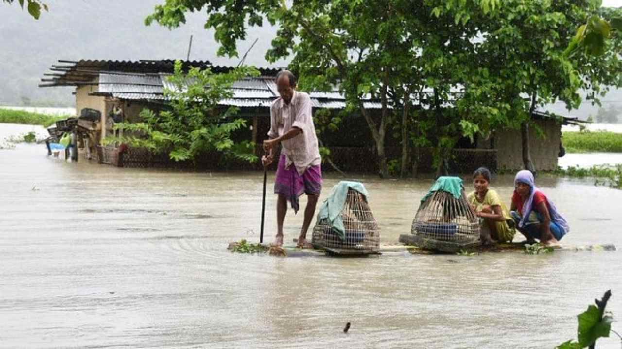 Assam Flood: ಅಸ್ಸಾಂನಲ್ಲಿ ಪ್ರವಾಹದ ಮಟ್ಟ ಕೊಂಚ ಇಳಿಕೆ; 127 ಜನ ಸಾವು, ಸಂಕಷ್ಟದಲ್ಲಿ 22 ಲಕ್ಷ ಜನ