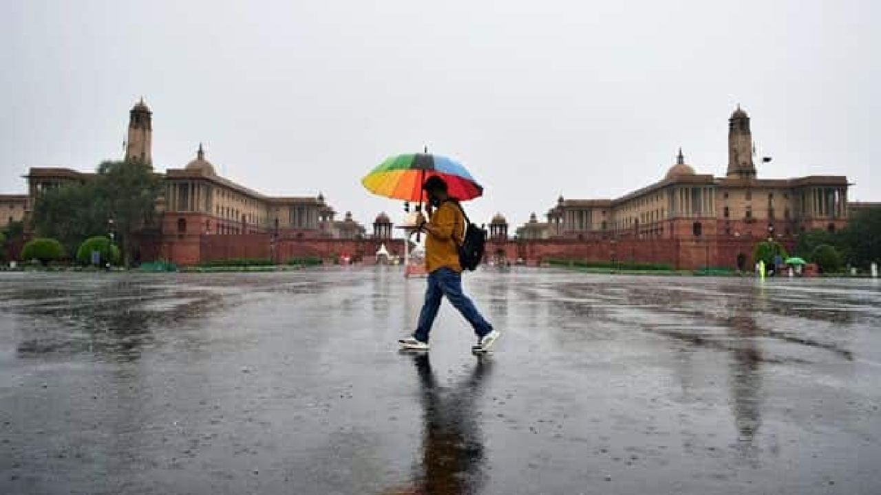 Karnataka Rain: ಬೆಂಗಳೂರಿನಲ್ಲಿ ಇಂದು ಭಾರೀ ಮಳೆ; ಮಲೆನಾಡು, ಕರಾವಳಿ, ಉತ್ತರ ಕರ್ನಾಟಕದಲ್ಲೂ ವರುಣನ ಆರ್ಭಟ Karnataka Rain: ಬೆಂಗಳೂರಿನಲ್ಲಿ ಇಂದು ಭಾರೀ ಮಳೆ; ಮಲೆನಾಡು, ಕರಾವಳಿ, ಉತ್ತರ ಕರ್ನಾಟಕದಲ್ಲೂ ವರುಣನ ಆರ್ಭಟ
