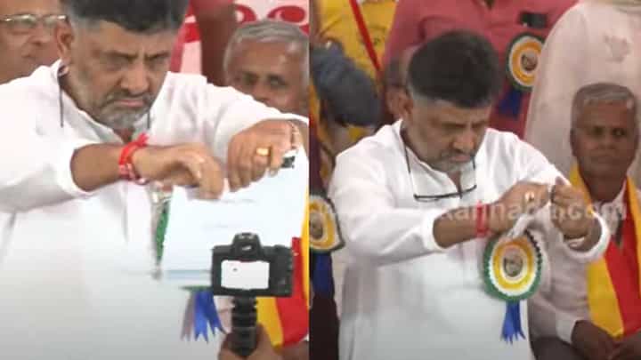ವೇದಿಕೆಯ ಮೇಲೆ ಪಠ್ಯಪುಸ್ತಕ ಪ್ರತಿ ಹರಿದು ಬಿಸಾಕಿದ ಡಿಕೆ ಶಿವಕುಮಾರ್ ವೇದಿಕೆಯ ಮೇಲೆ ಪಠ್ಯಪುಸ್ತಕ ಪ್ರತಿ ಹರಿದು ಬಿಸಾಕಿದ ಡಿಕೆ ಶಿವಕುಮಾರ್