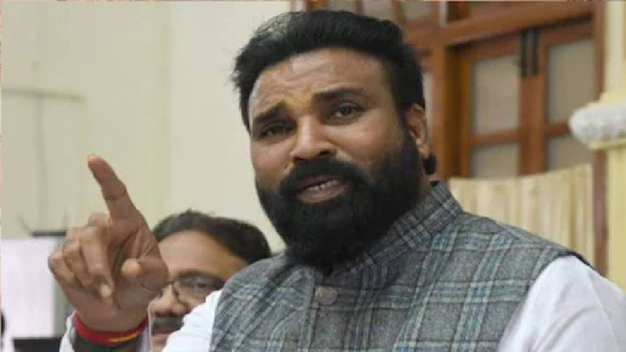 ಭ್ರಷ್ಟಾಚಾರ ಕಾಂಗ್ರೆಸ್ ಪಕ್ಷದ ಸಂಸ್ಕೃತಿ: ಗದಗದಲ್ಲಿ ಕಾಂಗ್ರೆಸ್ ವಿರುದ್ಧ ಸಚಿವ ಶ್ರೀರಾಮುಲು ವಾಗ್ದಾಳಿ