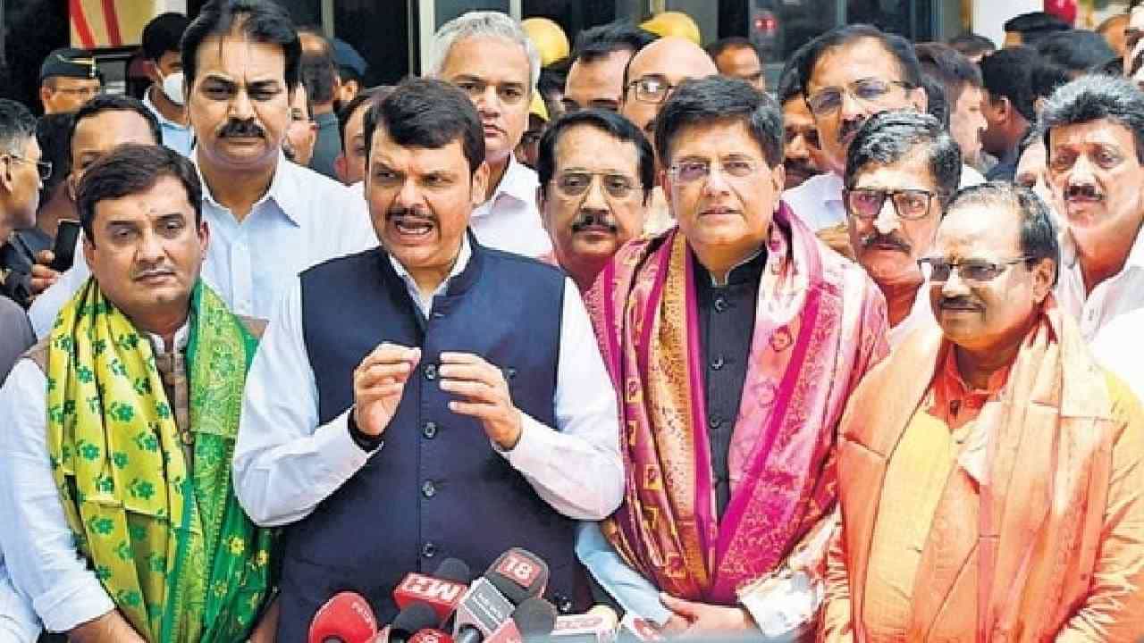 Rajya Sabha Election Result: ಮಹಾರಾಷ್ಟ್ರದಲ್ಲಿ ಬಿಜೆಪಿಗೆ ಭರ್ಜರಿ ಜಯ; ತಲಾ 1 ಸ್ಥಾನ ಪಡೆದ ಮೈತ್ರಿಕೂಟ Rajya Sabha Election Result: ಮಹಾರಾಷ್ಟ್ರದಲ್ಲಿ ಬಿಜೆಪಿಗೆ ಭರ್ಜರಿ ಜಯ; ತಲಾ 1 ಸ್ಥಾನ ಪಡೆದ ಮೈತ್ರಿಕೂಟ