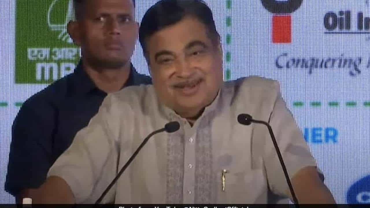 ನೋ ಪಾರ್ಕಿಂಗ್ನಲ್ಲಿ ನಿಲ್ಲಿಸಿದ ವಾಹನದ ಫೋಟೋ ಕಳಿಸಿದರೆ 500 ರೂ. ಸಿಗುತ್ತೆ!; ಏನಿದು ಹೊಸ ವಿಷಯ? ನೋ ಪಾರ್ಕಿಂಗ್ನಲ್ಲಿ ನಿಲ್ಲಿಸಿದ ವಾಹನದ ಫೋಟೋ ಕಳಿಸಿದರೆ 500 ರೂ. ಸಿಗುತ್ತೆ!; ಏನಿದು ಹೊಸ ವಿಷಯ?