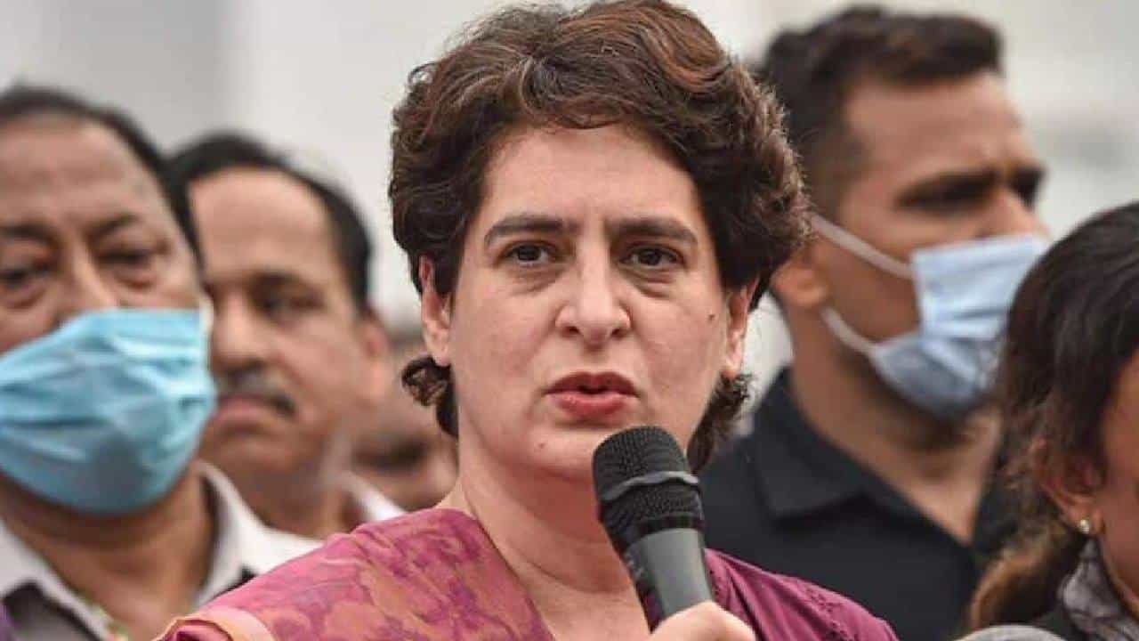 Priyanka Gandhi: ಸೋನಿಯಾ ಗಾಂಧಿ ಬಳಿಕ ಪ್ರಿಯಾಂಕಾ ಗಾಂಧಿಗೂ ಕೊವಿಡ್ ಪಾಸಿಟಿವ್ ದೃಢ Priyanka Gandhi: ಸೋನಿಯಾ ಗಾಂಧಿ ಬಳಿಕ ಪ್ರಿಯಾಂಕಾ ಗಾಂಧಿಗೂ ಕೊವಿಡ್ ಪಾಸಿಟಿವ್ ದೃಢ