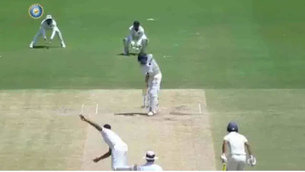 Ranji Trophy Final 2022: 4ನೇ ದಿನದಾಟ ಅಂತ್ಯ; ಚಾಂಪಿಯನ್ ಪಟ್ಟಕ್ಕೇರುವ ಸನಿಹದಲ್ಲಿ ಮಧ್ಯಪ್ರದೇಶ