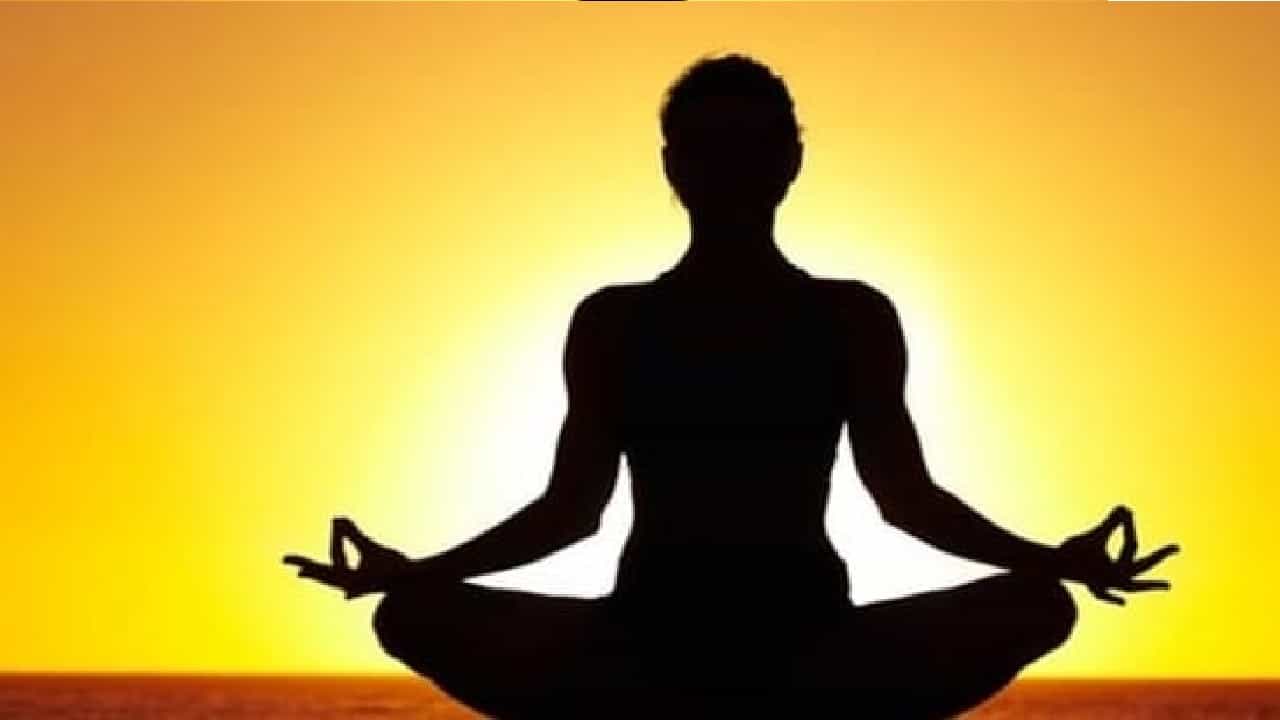 International Yoga Day 2022: ಗಾರ್ಡಿಯನ್ ರಿಂಗ್ ಮೂಲಕ ವಿವಿಧ ದೇಶಗಳ ಯೋಗ ಪ್ರಸಾರ; 5 ಪ್ರಮುಖ ಅಂಶಗಳು ಇಲ್ಲಿವೆ International Yoga Day 2022: ಗಾರ್ಡಿಯನ್ ರಿಂಗ್ ಮೂಲಕ ವಿವಿಧ ದೇಶಗಳ ಯೋಗ ಪ್ರಸಾರ; 5 ಪ್ರಮುಖ ಅಂಶಗಳು ಇಲ್ಲಿವೆ
