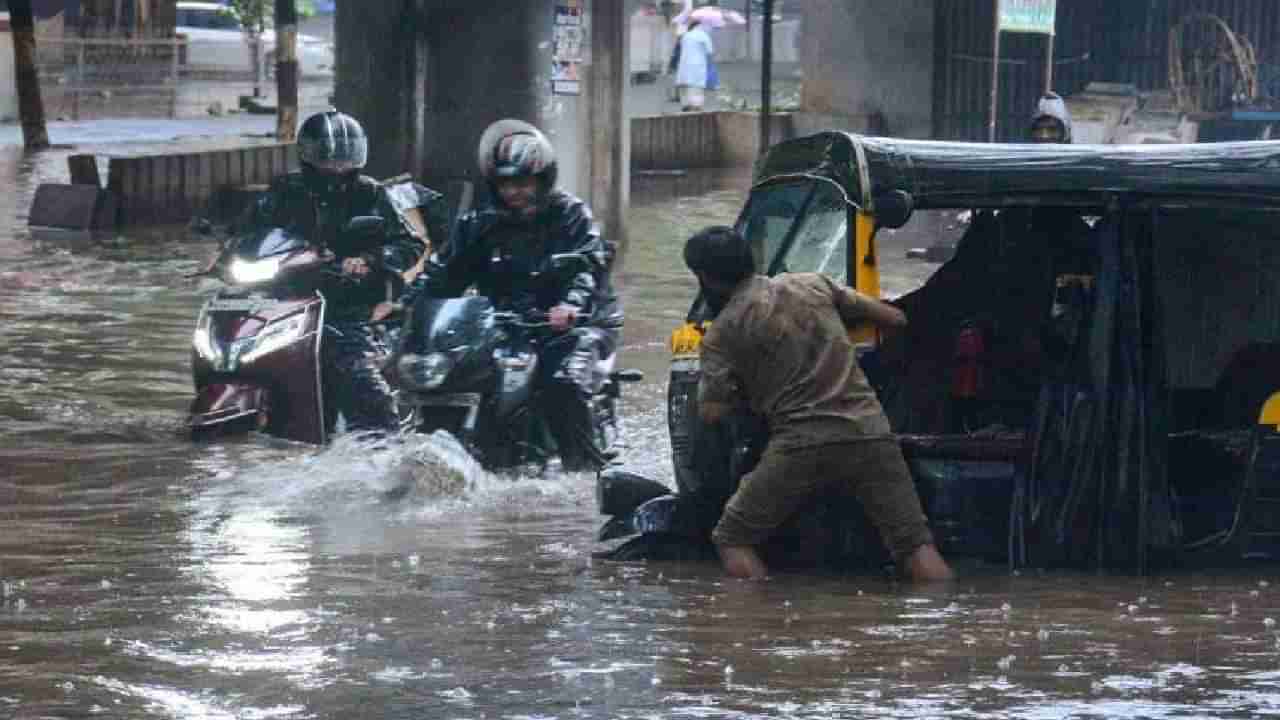 Karnataka Rains Highlights: ಉತ್ತರಕನ್ನಡ ಜಿಲ್ಲೆಯ 8 ತಾಲೂಕಿನ ಶಾಲಾ ಕಾಲೇಜಿಗೆ ನಾಳೆ ರಜೆ ಘೋಷಣೆ