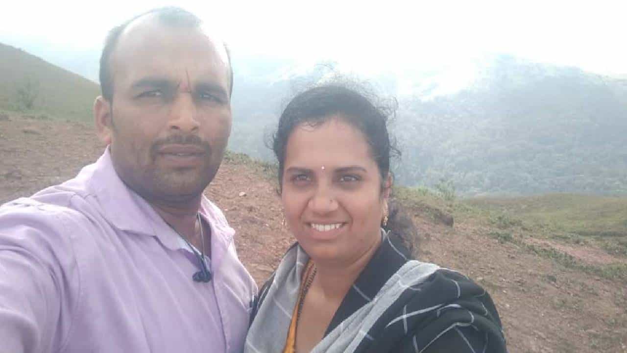 ಜೀವನಾಂಶ ಕೇಳಿದ್ದ ಪತ್ನಿಯ ಕತ್ತು ಸೀಳಿ ಹತ್ಯೆಗೈದಿದ್ದ ಪ್ರಕರಣ: ಹತ್ತು ದಿನಗಳ ಬಳಿಕ ಹಂತಕ ಪತಿ ಅರೆಸ್ಟ್ ಜೀವನಾಂಶ ಕೇಳಿದ್ದ ಪತ್ನಿಯ ಕತ್ತು ಸೀಳಿ ಹತ್ಯೆಗೈದಿದ್ದ ಪ್ರಕರಣ: ಹತ್ತು ದಿನಗಳ ಬಳಿಕ ಹಂತಕ ಪತಿ ಅರೆಸ್ಟ್