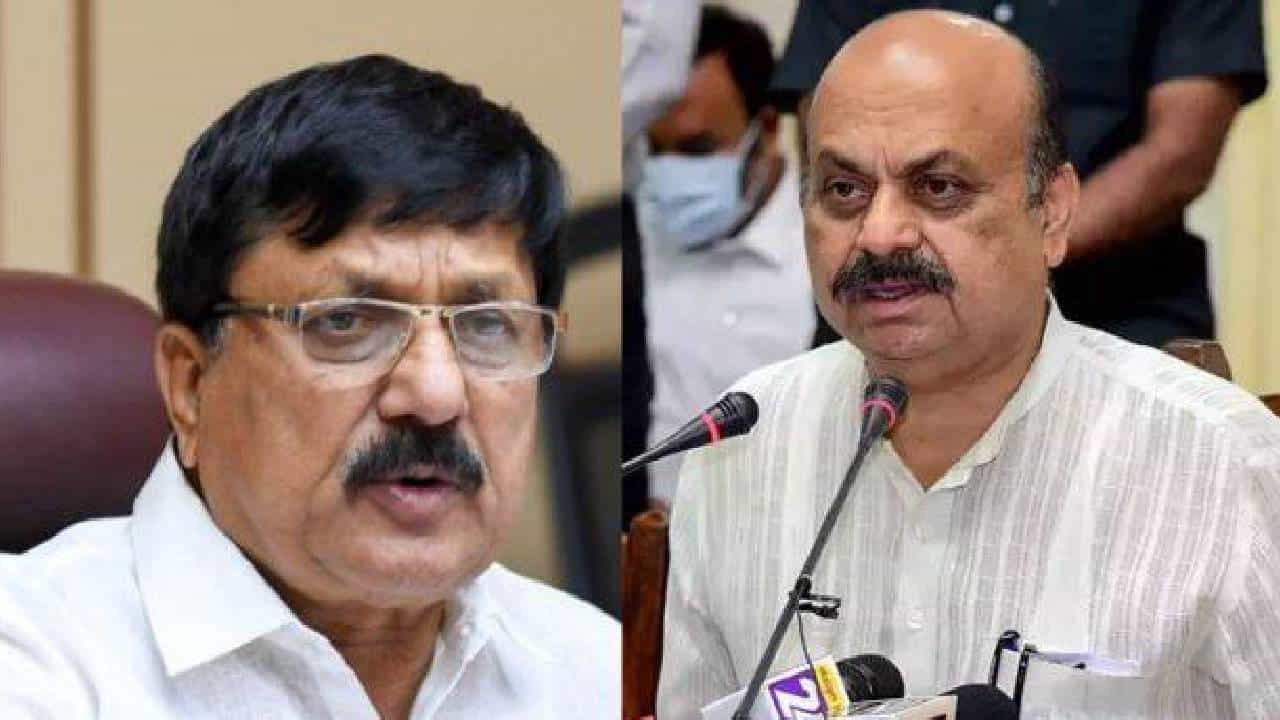 Praveen Nettaru: ಪ್ರವೀಣ್ ನೆಟ್ಟಾರು ಹತ್ಯೆಗೆ ವ್ಯಾಪಕ ಆಕ್ರೋಶ: ಶಾಂತಿ ಕಾಪಾಡುವಂತೆ ಸಿಎಂ ಬೊಮ್ಮಾಯಿ, ಗೃಹ ಸಚಿವ ಆರಗ ಜ್ಞಾನೇಂದ್ರ ಮನವಿ Praveen Nettaru: ಪ್ರವೀಣ್ ನೆಟ್ಟಾರು ಹತ್ಯೆಗೆ ವ್ಯಾಪಕ ಆಕ್ರೋಶ: ಶಾಂತಿ ಕಾಪಾಡುವಂತೆ ಸಿಎಂ ಬೊಮ್ಮಾಯಿ, ಗೃಹ ಸಚಿವ ಆರಗ ಜ್ಞಾನೇಂದ್ರ ಮನವಿ