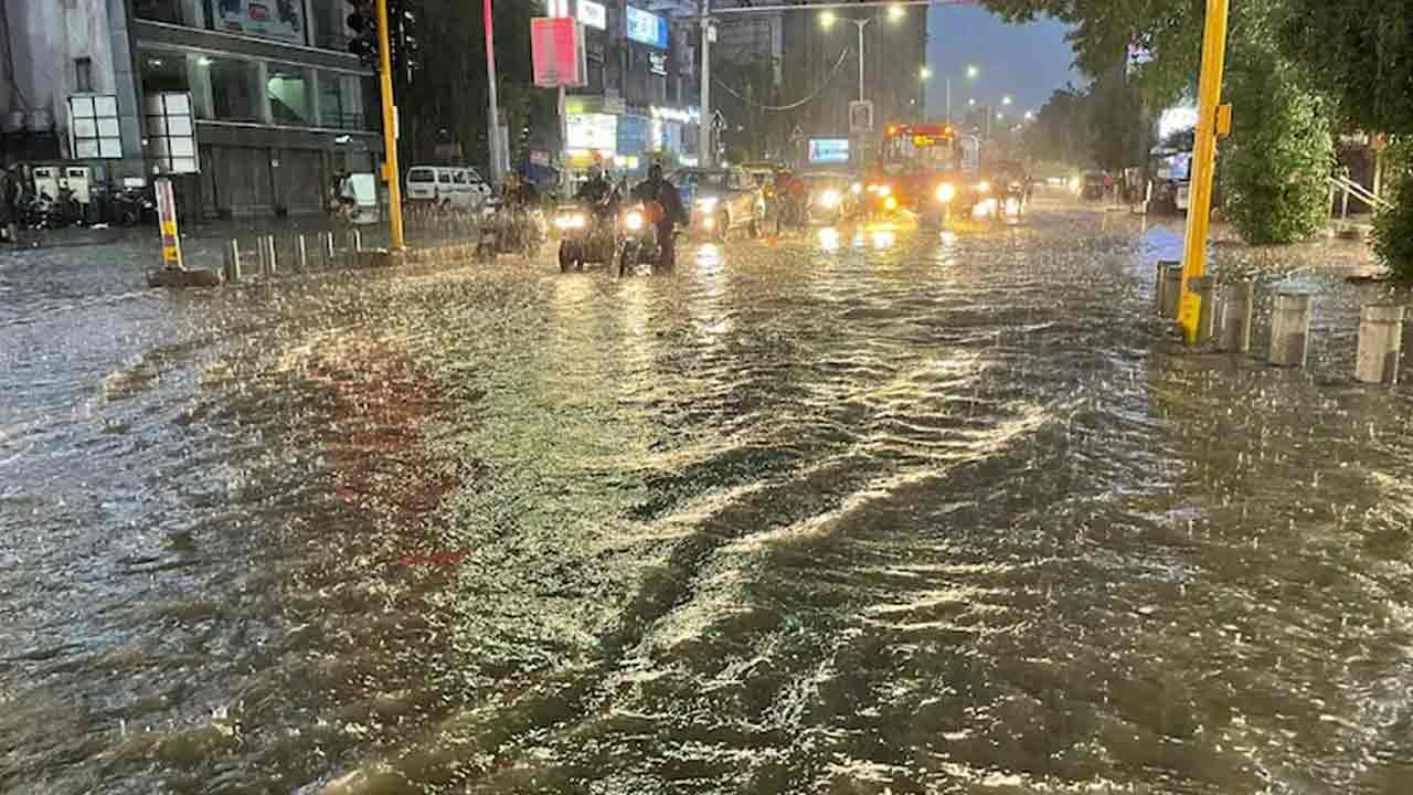 Karnataka Rain: ಭಾರೀ ಮಳೆಯಿಂದ ಚಿಕ್ಕಮಗಳೂರು, ಶಿವಮೊಗ್ಗ, ಕೊಡಗು, ಹಾಸನದಲ್ಲಿ ಇಂದು ಆರೆಂಜ್ ಅಲರ್ಟ್​ ಘೋಷಣೆ