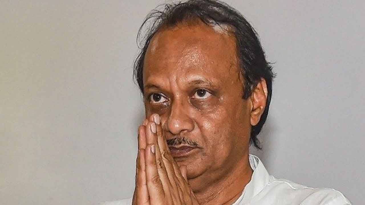 ಮಹಾರಾಷ್ಟ್ರ ವಿಧಾನಸಭೆ: ವಿಪಕ್ಷ ನಾಯಕರಾಗಿ ಎನ್ಸಿಪಿ ನೇತಾರ ಅಜಿತ್ ಪವಾರ್ ಆಯ್ಕೆ ಮಹಾರಾಷ್ಟ್ರ ವಿಧಾನಸಭೆ: ವಿಪಕ್ಷ ನಾಯಕರಾಗಿ ಎನ್ಸಿಪಿ ನೇತಾರ ಅಜಿತ್ ಪವಾರ್ ಆಯ್ಕೆ