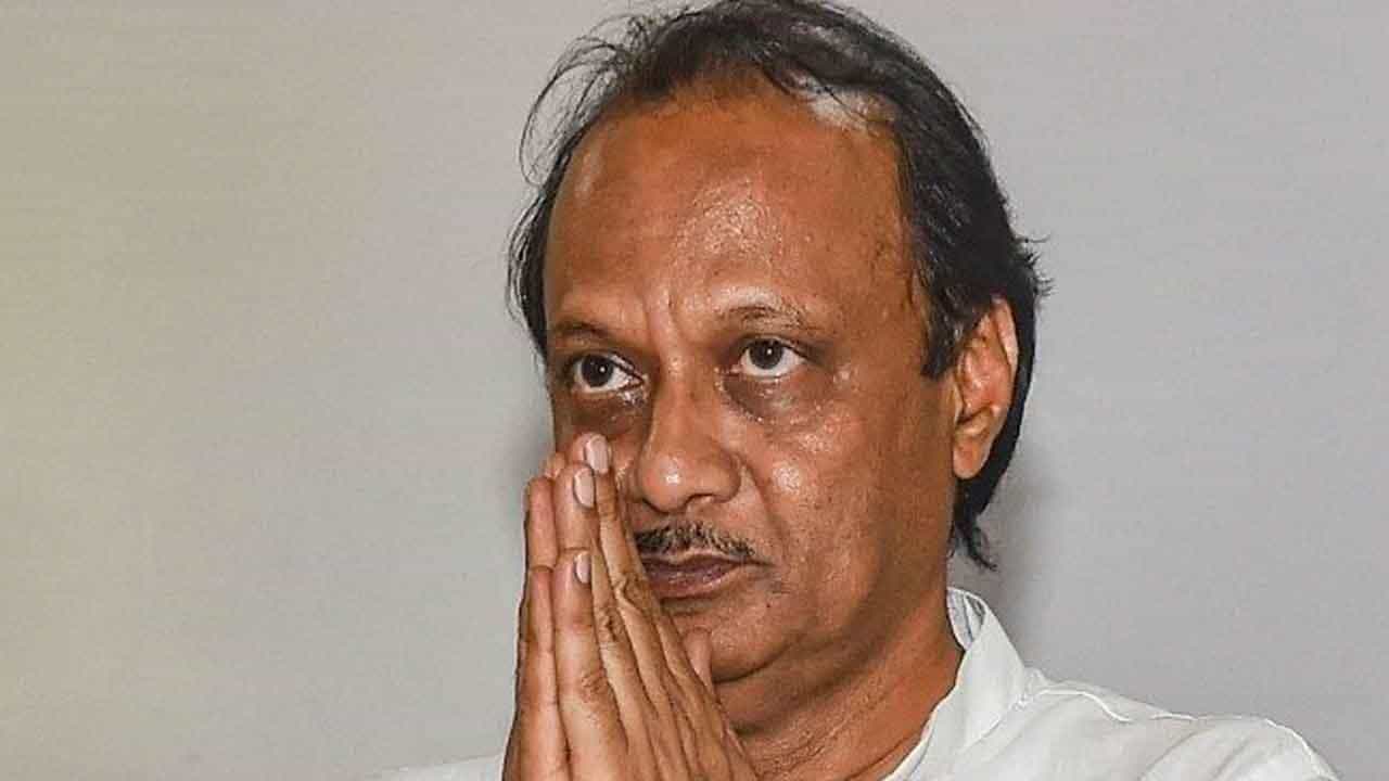 ಮಹಾರಾಷ್ಟ್ರ ವಿಧಾನಸಭೆ: ವಿಪಕ್ಷ ನಾಯಕರಾಗಿ ಎನ್ಸಿಪಿ ನೇತಾರ ಅಜಿತ್ ಪವಾರ್ ಆಯ್ಕೆ ಮಹಾರಾಷ್ಟ್ರ ವಿಧಾನಸಭೆ: ವಿಪಕ್ಷ ನಾಯಕರಾಗಿ ಎನ್ಸಿಪಿ ನೇತಾರ ಅಜಿತ್ ಪವಾರ್ ಆಯ್ಕೆ