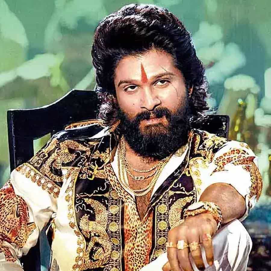 ಅಲ್ಲು ಅರ್ಜುನ್ ಅವರು ಕುಟುಂಬಕ್ಕೆ ಹೆಚ್ಚು ಆದ್ಯತೆ ನೀಡುತ್ತಾರೆ. ‘ಪುಷ್ಪ’ ಸಿನಿಮಾ ಗೆದ್ದು ಬೀಗಿದ ನಂತರ ಅವರು ಒಂದು ಬ್ರೇಕ್ ತೆಗೆದುಕೊಂಡಿದ್ದಾರೆ. ಮೇ ತಿಂಗಳಲ್ಲಿ ಅವರು ಲಂಡನ್ಗೆ ತೆರಳಿದ್ದರು. ಈಗ ತಾಂಜಾನಿಯಾಗೆ ಹಾರಿದ್ದಾರೆ.