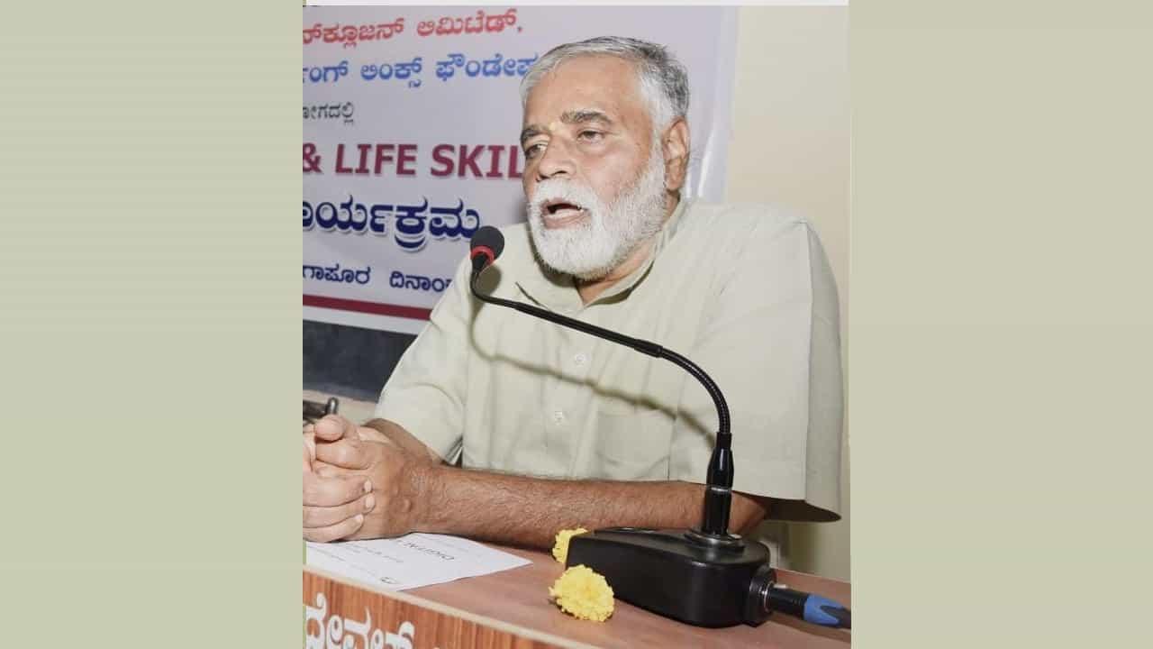ಕಲ್ಯಾಣ ಕರ್ನಾಟಕ ಭಾಗದಲ್ಲಿ 5 ಸಾವಿರ ಶಿಕ್ಷಕರ ನೇಮಕ -ಶಿಕ್ಷಣ ಸಚಿವ ಬಿ.ಸಿ. ನಾಗೇಶ್ ಪ್ರಕಟ ಕಲ್ಯಾಣ ಕರ್ನಾಟಕ ಭಾಗದಲ್ಲಿ 5 ಸಾವಿರ ಶಿಕ್ಷಕರ ನೇಮಕ -ಶಿಕ್ಷಣ ಸಚಿವ ಬಿ.ಸಿ. ನಾಗೇಶ್ ಪ್ರಕಟ