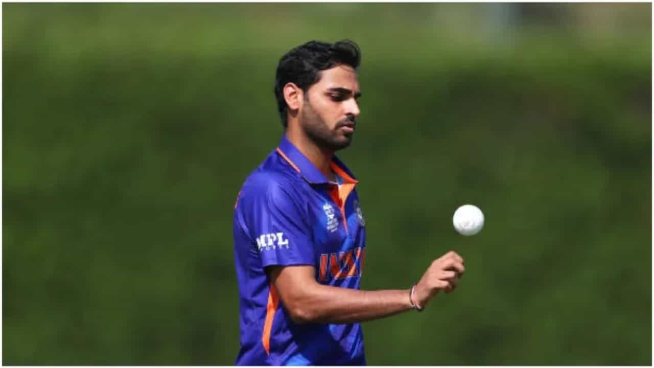 IND vs ENG: ಪವರ್ ಪ್ಲೇಯಲ್ಲಿ 500 ಡಾಟ್ ಬಾಲ್! ಟಿ20 ಕ್ರಿಕೆಟ್ನ ದಾಖಲೆಗಳ ಸರದಾರ ಭುವನೇಶ್ವರ್ ಕುಮಾರ್ IND vs ENG: ಪವರ್ ಪ್ಲೇಯಲ್ಲಿ 500 ಡಾಟ್ ಬಾಲ್! ಟಿ20 ಕ್ರಿಕೆಟ್ನ ದಾಖಲೆಗಳ ಸರದಾರ ಭುವನೇಶ್ವರ್ ಕುಮಾರ್