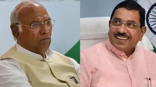 ಅಮ್ಮನ ಮರಣದ ನಂತರ ಮಗಳನ್ನು ಬಿಟ್ಟು ಹೋದ ಅಪ್ಪ; ಅಜ್ಜಿ ಮಡಿಲಲ್ಲಿ ಬೆಳೆದ ಬಾಲೆಗೆ 10ನೇ ತರಗತಿಯಲ್ಲಿ ಶೇ 99.4 ಅಂಕ