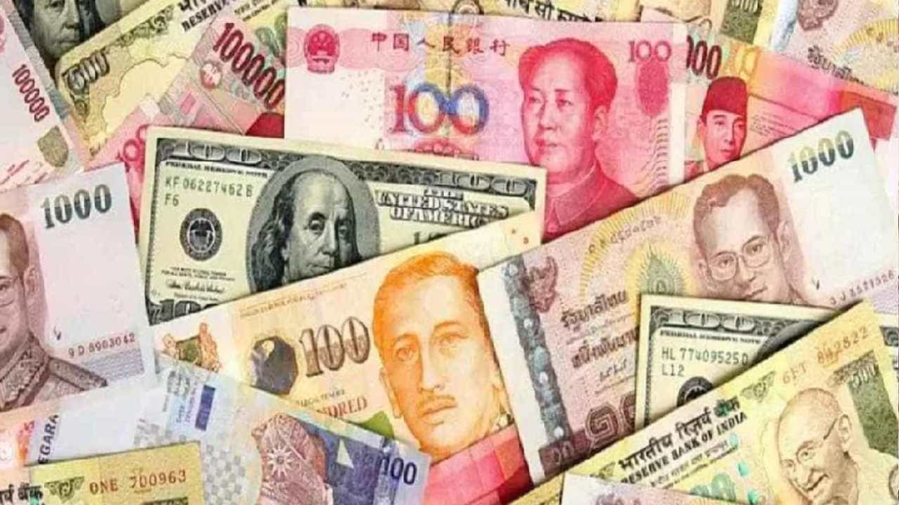 INR USD Exchange Rate: ಅಮೆರಿಕ ಡಾಲರ್ ಸೇರಿ ಯಾವ ದೇಶದ ವಿರುದ್ಧ ಭಾರತದ ರೂಪಾಯಿ ಜುಲೈ 4ಕ್ಕೆ ಎಷ್ಟಿದೆ? INR USD Exchange Rate: ಅಮೆರಿಕ ಡಾಲರ್ ಸೇರಿ ಯಾವ ದೇಶದ ವಿರುದ್ಧ ಭಾರತದ ರೂಪಾಯಿ ಜುಲೈ 4ಕ್ಕೆ ಎಷ್ಟಿದೆ?