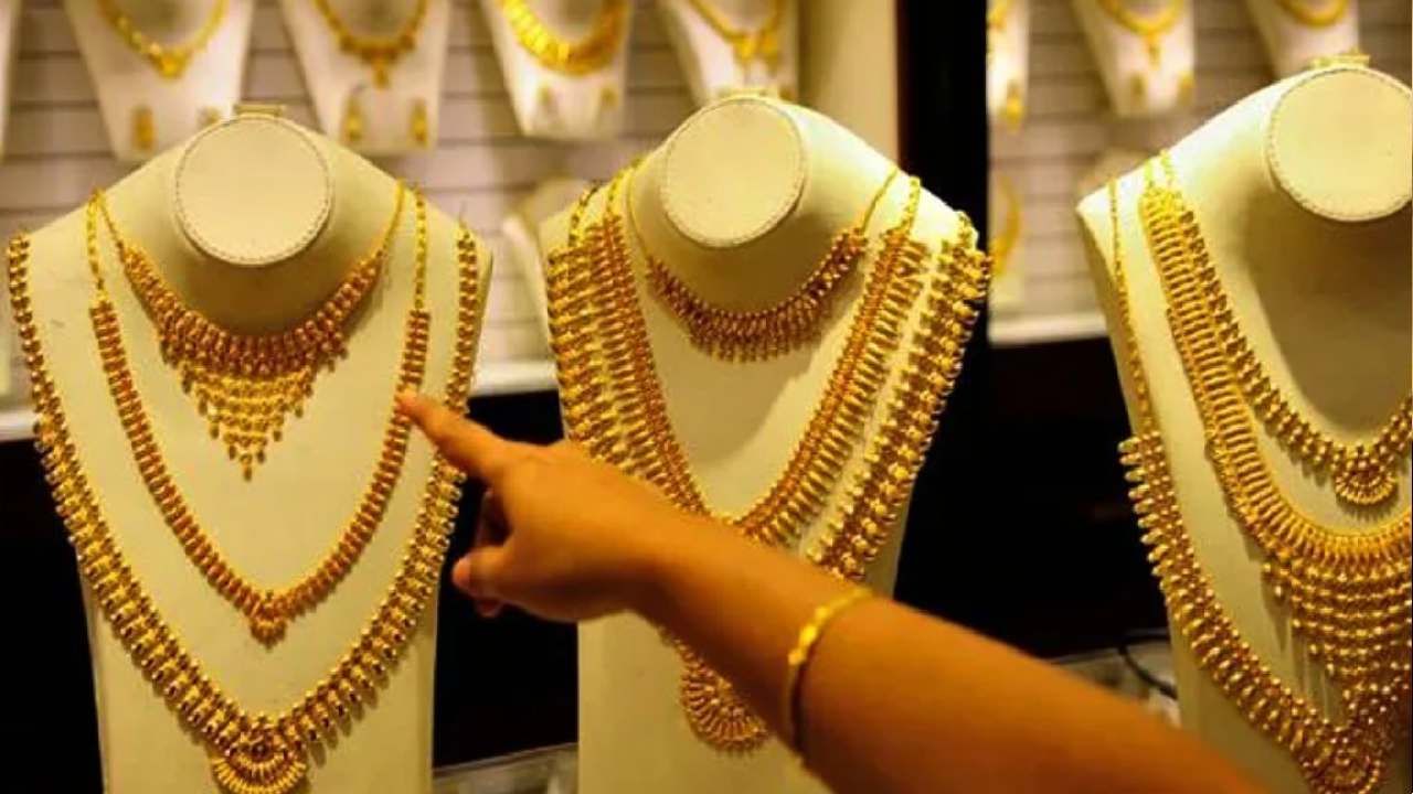 Gold Price Today: ಮತ್ತೆ 1,500 ರೂ. ಏರಿಕೆಯಾದ ಬೆಳ್ಳಿ ದರ; ಚಿನ್ನದ ಬೆಲೆ ಕೊಂಚ ಹೆಚ್ಚಳ