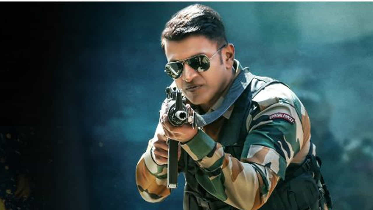 ಸ್ಟಾರ್ ಸುವರ್ಣದಲ್ಲಿ ಭಾನುವಾರ ಪುನೀತ್ ನಟನೆಯ ‘ಜೇಮ್ಸ್’ ಸಿನಿಮಾ; ಇದರಲ್ಲಿ ಇರೋದು ಯಾರ ಧ್ವನಿ? ಸ್ಟಾರ್ ಸುವರ್ಣದಲ್ಲಿ ಭಾನುವಾರ ಪುನೀತ್ ನಟನೆಯ ‘ಜೇಮ್ಸ್’ ಸಿನಿಮಾ; ಇದರಲ್ಲಿ ಇರೋದು ಯಾರ ಧ್ವನಿ?