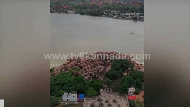 ನಡುಗಡ್ಡೆಯಾದ ಗಂಗಾವತಿಯ ನವಬೃಂದಾವನ ಗಡ್ಡೆ, ರಘುವರ್ಯ ಮಹಿಮೋತ್ಸವ ರದ್ದು ನಡುಗಡ್ಡೆಯಾದ ಗಂಗಾವತಿಯ ನವಬೃಂದಾವನ ಗಡ್ಡೆ, ರಘುವರ್ಯ ಮಹಿಮೋತ್ಸವ ರದ್ದು