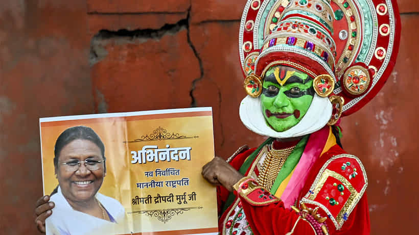 ದ್ರೌಪದಿ ಮುರ್ಮ ಗೆಲುವಿಗೆ ದೇಶದಾದ್ಯಂತ ಸಂಭ್ರಮಾಚರಣೆ; ನಾಯಕರಿಂದ ಅಭಿನಂದನೆಗಳ ಮಹಾಪೂರ