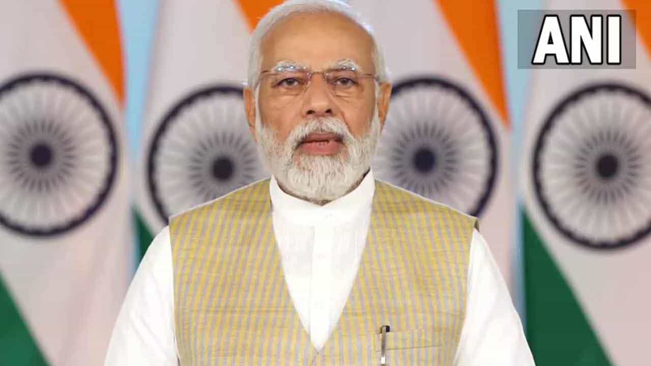 ಭಾರತದ ಸಂತ ಸಂಪ್ರದಾಯವು ಯಾವಾಗಲೂ ಏಕ್ ಭಾರತ್, ಶ್ರೇಷ್ಠ ಭಾರತ್ ಎಂದು ಸಾರುತ್ತಿದೆ: ಮೋದಿ ಭಾರತದ ಸಂತ ಸಂಪ್ರದಾಯವು ಯಾವಾಗಲೂ ಏಕ್ ಭಾರತ್, ಶ್ರೇಷ್ಠ ಭಾರತ್ ಎಂದು ಸಾರುತ್ತಿದೆ: ಮೋದಿ
