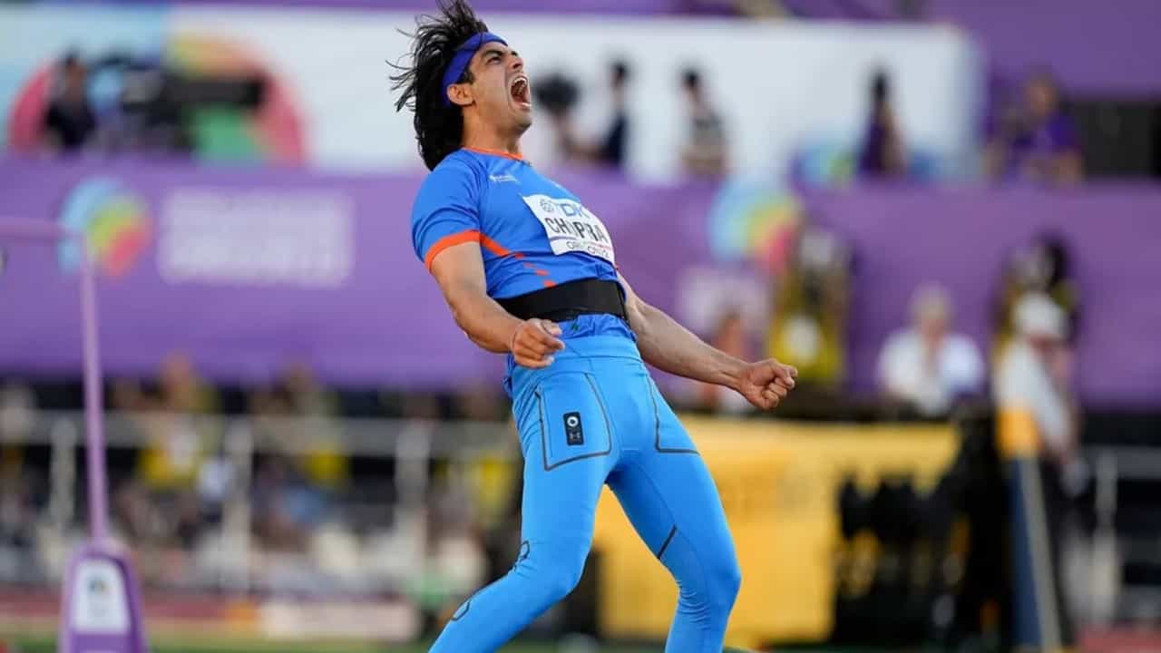 CWG 2022: ನೀರಜ್, ಸಿಂಧು ಸೇರಿದಂತೆ ಭಾರತದ ಆಟಗಾರರು ಯಾವಾಗ ಮೈದಾನಕ್ಕಿಳಿಯುತ್ತಾರೆ? ಸಂಪೂರ್ಣ ವೇಳಾಪಟ್ಟಿ ಇಲ್ಲಿದೆ CWG 2022: ನೀರಜ್, ಸಿಂಧು ಸೇರಿದಂತೆ ಭಾರತದ ಆಟಗಾರರು ಯಾವಾಗ ಮೈದಾನಕ್ಕಿಳಿಯುತ್ತಾರೆ? ಸಂಪೂರ್ಣ ವೇಳಾಪಟ್ಟಿ ಇಲ್ಲಿದೆ