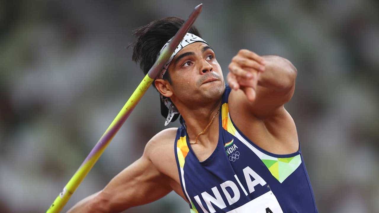 Neeraj Chopra: ಬೆಳ್ಳಿ ಪದಕಕ್ಕೆ ಮುತ್ತಿಟ್ಟ ನೀರಜ್ ಚೋಪ್ರಾ: ಇತಿಹಾಸ ನಿರ್ಮಿಸಿದ ಚಿನ್ನದ ಹುಡುಗ Neeraj Chopra: ಬೆಳ್ಳಿ ಪದಕಕ್ಕೆ ಮುತ್ತಿಟ್ಟ ನೀರಜ್ ಚೋಪ್ರಾ: ಇತಿಹಾಸ ನಿರ್ಮಿಸಿದ ಚಿನ್ನದ ಹುಡುಗ