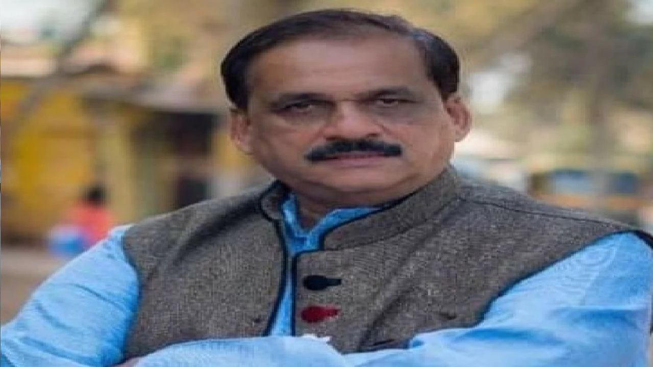 ನಾನು ಕೂಡ ಮುಖ್ಯಮಂತ್ರಿ ಆಕಾಂಕ್ಷಿ: ಎಐಸಿಸಿ ಸದಸ್ಯ ದೀಪಕ್ ಚಿಂಚೋರೆ ನಾನು ಕೂಡ ಮುಖ್ಯಮಂತ್ರಿ ಆಕಾಂಕ್ಷಿ: ಎಐಸಿಸಿ ಸದಸ್ಯ ದೀಪಕ್ ಚಿಂಚೋರೆ