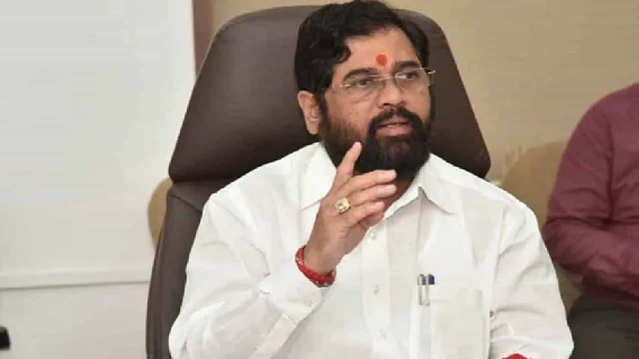 Maharashtra Crisis: ಏಕನಾಥ್ ಶಿಂದೆಯನ್ನು ಶಿವಸೇನಾ ನಾಯಕ ಸ್ಥಾನದಿಂದ ಕಿತ್ತೊಗೆದ ಉದ್ಧವ್ ಠಾಕ್ರೆ Maharashtra Crisis: ಏಕನಾಥ್ ಶಿಂದೆಯನ್ನು ಶಿವಸೇನಾ ನಾಯಕ ಸ್ಥಾನದಿಂದ ಕಿತ್ತೊಗೆದ ಉದ್ಧವ್ ಠಾಕ್ರೆ