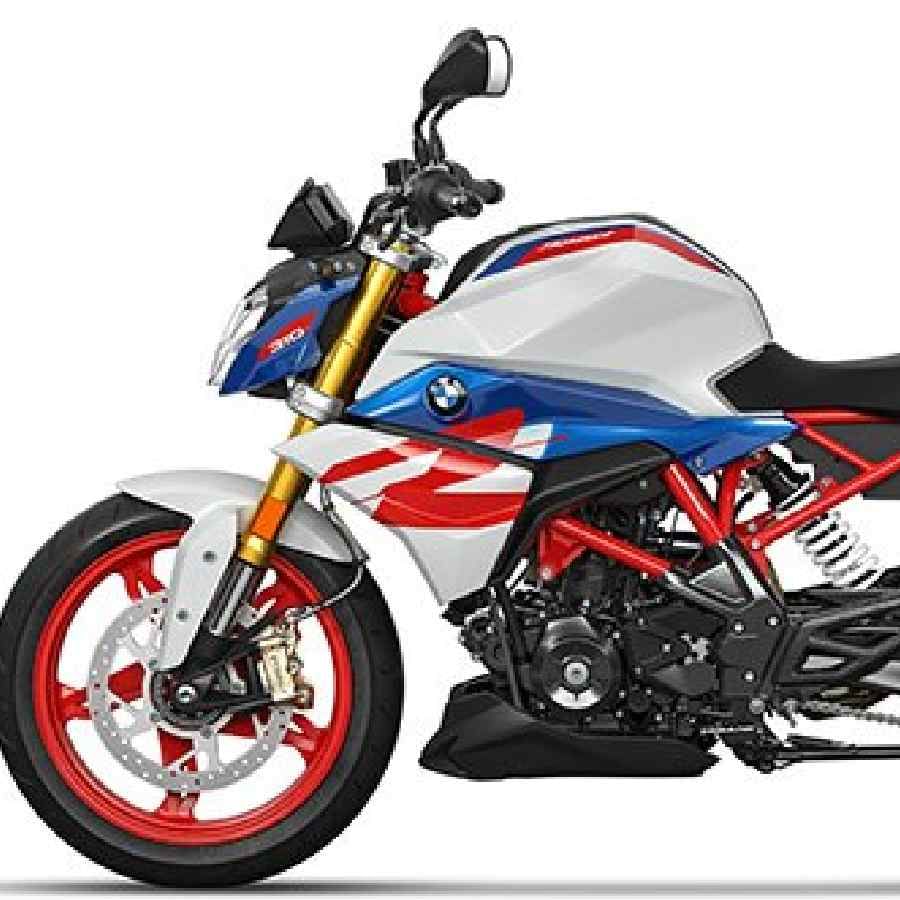 New Bike BMW G 310 R Launched for Indian market price specifications information is here 