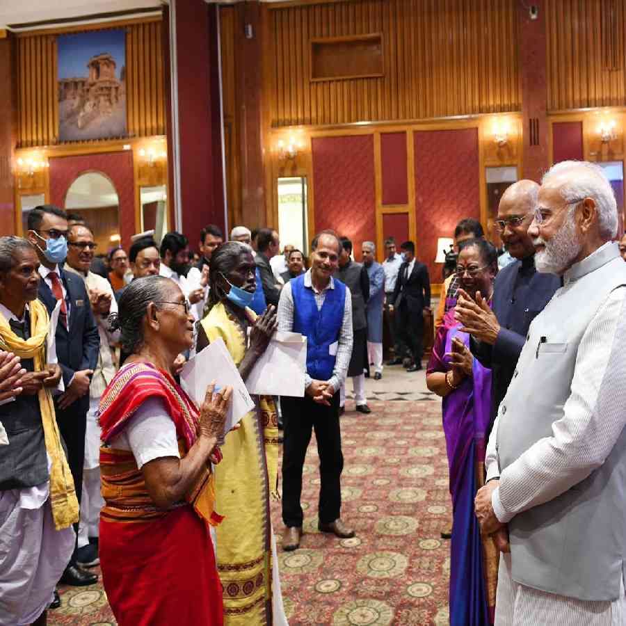 PM Narendra Modi hosted a Unique dinner for President Ramnath Kovind Here are some photos