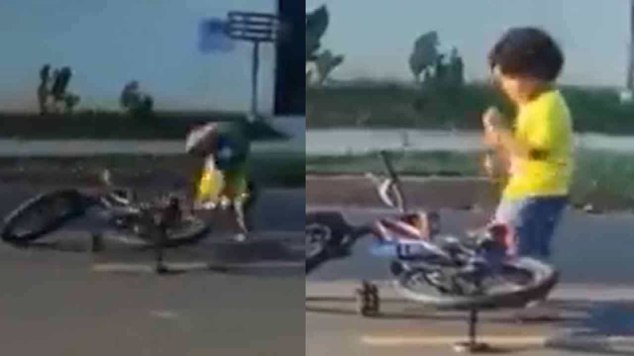 Viral Video: ಸೈಕಲ್ನಿಂದ ಬಿದ್ದ ಬಾಲಕ ಮುಜುಗರವನ್ನು ತಪ್ಪಿಸಲು ಎದ್ದು ಡಾನ್ಸ್ ಮಾಡಿದ ವಿಡಿಯೋ ವೈರಲ್ Viral Video: ಸೈಕಲ್ನಿಂದ ಬಿದ್ದ ಬಾಲಕ ಮುಜುಗರವನ್ನು ತಪ್ಪಿಸಲು ಎದ್ದು ಡಾನ್ಸ್ ಮಾಡಿದ ವಿಡಿಯೋ ವೈರಲ್