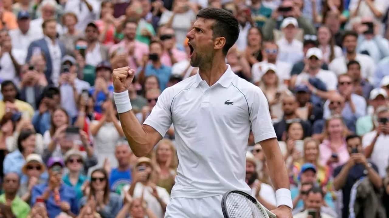 Wimbledon 2022: ಸತತ ನಾಲ್ಕನೇ ಬಾರಿಗೆ ಚಾಂಪಿಯನ್; 21 ನೇ ಗ್ರ್ಯಾಂಡ್ ಸ್ಲಾಮ್ ಗೆದ್ದ ನೊವಾಕ್ ಜೊಕೊವಿಕ್..! Wimbledon 2022: ಸತತ ನಾಲ್ಕನೇ ಬಾರಿಗೆ ಚಾಂಪಿಯನ್; 21 ನೇ ಗ್ರ್ಯಾಂಡ್ ಸ್ಲಾಮ್ ಗೆದ್ದ ನೊವಾಕ್ ಜೊಕೊವಿಕ್..!