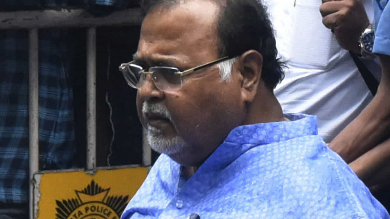 Breaking ಪಶ್ಚಿಮ ಬಂಗಾಳದ ಸಚಿವ ಸಂಪುಟದಿಂದ ಪಾರ್ಥ ಚಟರ್ಜಿ ವಜಾ Breaking ಪಶ್ಚಿಮ ಬಂಗಾಳದ ಸಚಿವ ಸಂಪುಟದಿಂದ ಪಾರ್ಥ ಚಟರ್ಜಿ ವಜಾ