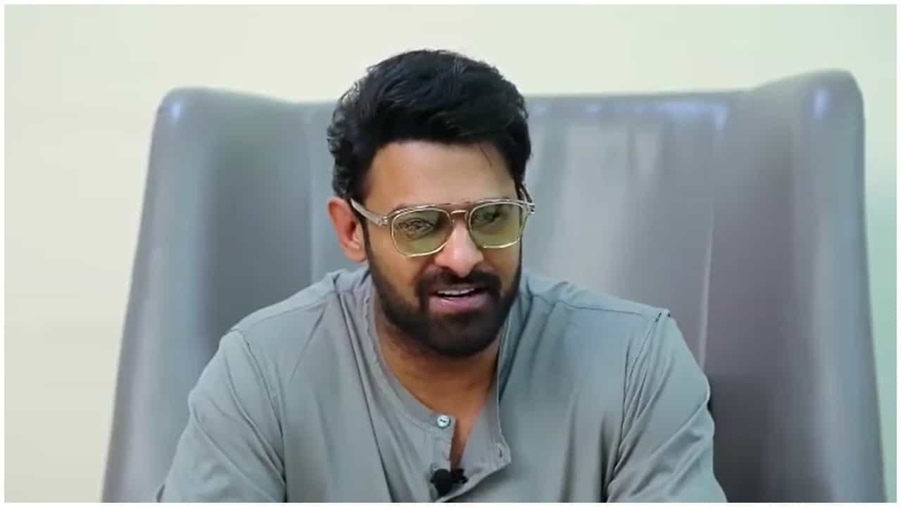 Prabhas: ಭಾರತದಲ್ಲಿ ನೂರಾರು ಕೋಟಿ ರೂ. ಸಂಬಳ ಪಡೆದು ದುಬೈನಲ್ಲಿ ಬಿಸ್ನೆಸ್ ಮಾಡುತ್ತಿರುವ ಪ್ರಭಾಸ್? Prabhas: ಭಾರತದಲ್ಲಿ ನೂರಾರು ಕೋಟಿ ರೂ. ಸಂಬಳ ಪಡೆದು ದುಬೈನಲ್ಲಿ ಬಿಸ್ನೆಸ್ ಮಾಡುತ್ತಿರುವ ಪ್ರಭಾಸ್?