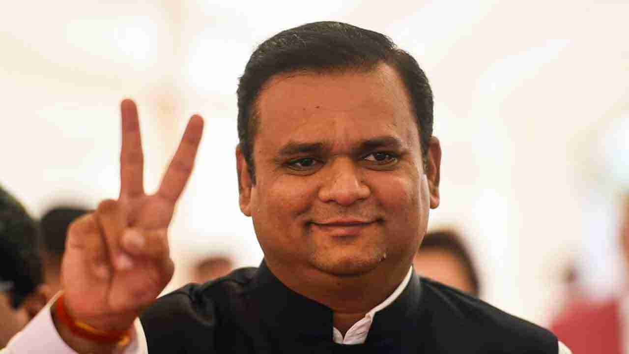 Maharashtra Speaker Election Result: ಮಹಾರಾಷ್ಟ್ರ ಸ್ಪೀಕರ್ ಆಗಿ ಬಿಜೆಪಿಯ ರಾಹುಲ್ ನರ್ವೇಕರ್​​ ಆಯ್ಕೆ