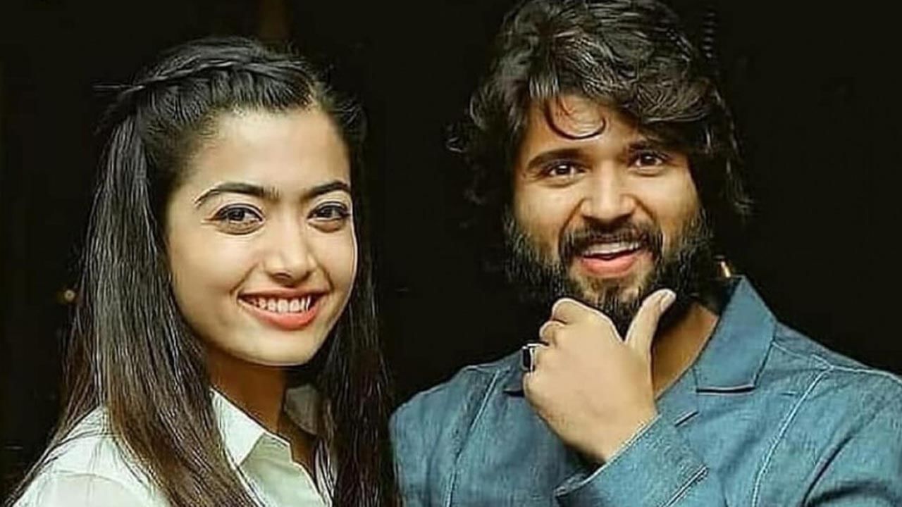 ರಶ್ಮಿಕಾ ಮಂದಣ್ಣ-ವಿಜಯ್ ದೇವರಕೊಂಡ ಬಗ್ಗೆ ಹರಿದಾಡಿದ್ದು ಸುಳ್ಳು ಸುದ್ದಿ; ಆ ಬಗ್ಗೆ ಸಿಕ್ತು ಸ್ಪಷ್ಟನೆ ರಶ್ಮಿಕಾ ಮಂದಣ್ಣ-ವಿಜಯ್ ದೇವರಕೊಂಡ ಬಗ್ಗೆ ಹರಿದಾಡಿದ್ದು ಸುಳ್ಳು ಸುದ್ದಿ; ಆ ಬಗ್ಗೆ ಸಿಕ್ತು ಸ್ಪಷ್ಟನೆ