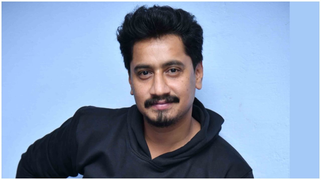 Sanchari Vijay: ಸಂಚಾರಿ ವಿಜಯ್ ಹುಟ್ಟುಹಬ್ಬ: ಪ್ರತಿಭಾನ್ವಿತ ನಟನ ನೆನೆದು ‘ಮಿಸ್ ಯೂ’ ಎನ್ನುತ್ತಿದೆ ಸ್ಯಾಂಡಲ್ವುಡ್ Sanchari Vijay: ಸಂಚಾರಿ ವಿಜಯ್ ಹುಟ್ಟುಹಬ್ಬ: ಪ್ರತಿಭಾನ್ವಿತ ನಟನ ನೆನೆದು ‘ಮಿಸ್ ಯೂ’ ಎನ್ನುತ್ತಿದೆ ಸ್ಯಾಂಡಲ್ವುಡ್