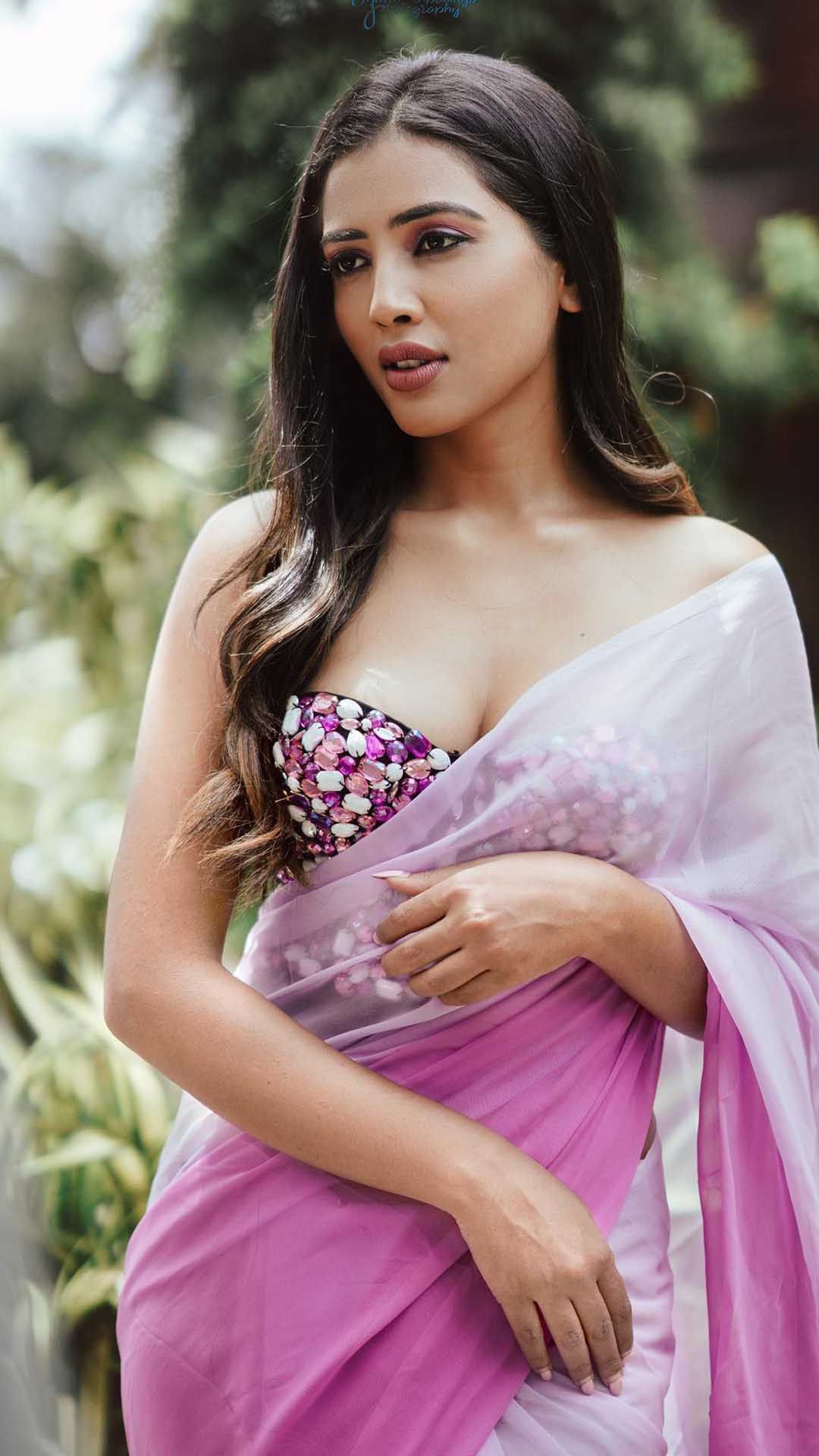 Sara Annaih3