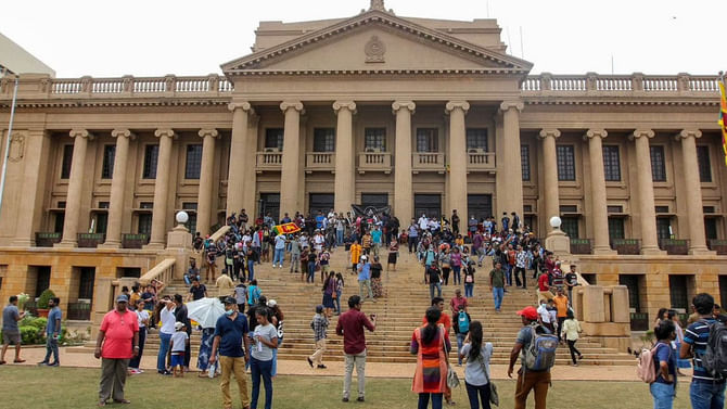 ಶ್ರೀಲಂಕಾ ಬಿಕ್ಕಟ್ಟು: ಭಾರತದ ಹಸ್ತಕ್ಷೇಪಕ್ಕೆ ಡಿಎಂಕೆ, ಎಐಎಡಿಎಂಕೆ ಒತ್ತಾಯ, ಜುಲೈ 19ಕ್ಕೆ ಸರ್ವಪಕ್ಷಗಳ ಸಭೆ ಕರೆದ ಕೇಂದ್ರ ಶ್ರೀಲಂಕಾ ಬಿಕ್ಕಟ್ಟು: ಭಾರತದ ಹಸ್ತಕ್ಷೇಪಕ್ಕೆ ಡಿಎಂಕೆ, ಎಐಎಡಿಎಂಕೆ ಒತ್ತಾಯ, ಜುಲೈ 19ಕ್ಕೆ ಸರ್ವಪಕ್ಷಗಳ ಸಭೆ ಕರೆದ ಕೇಂದ್ರ